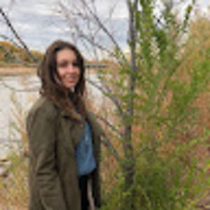 Meet your Posher, Alexandra